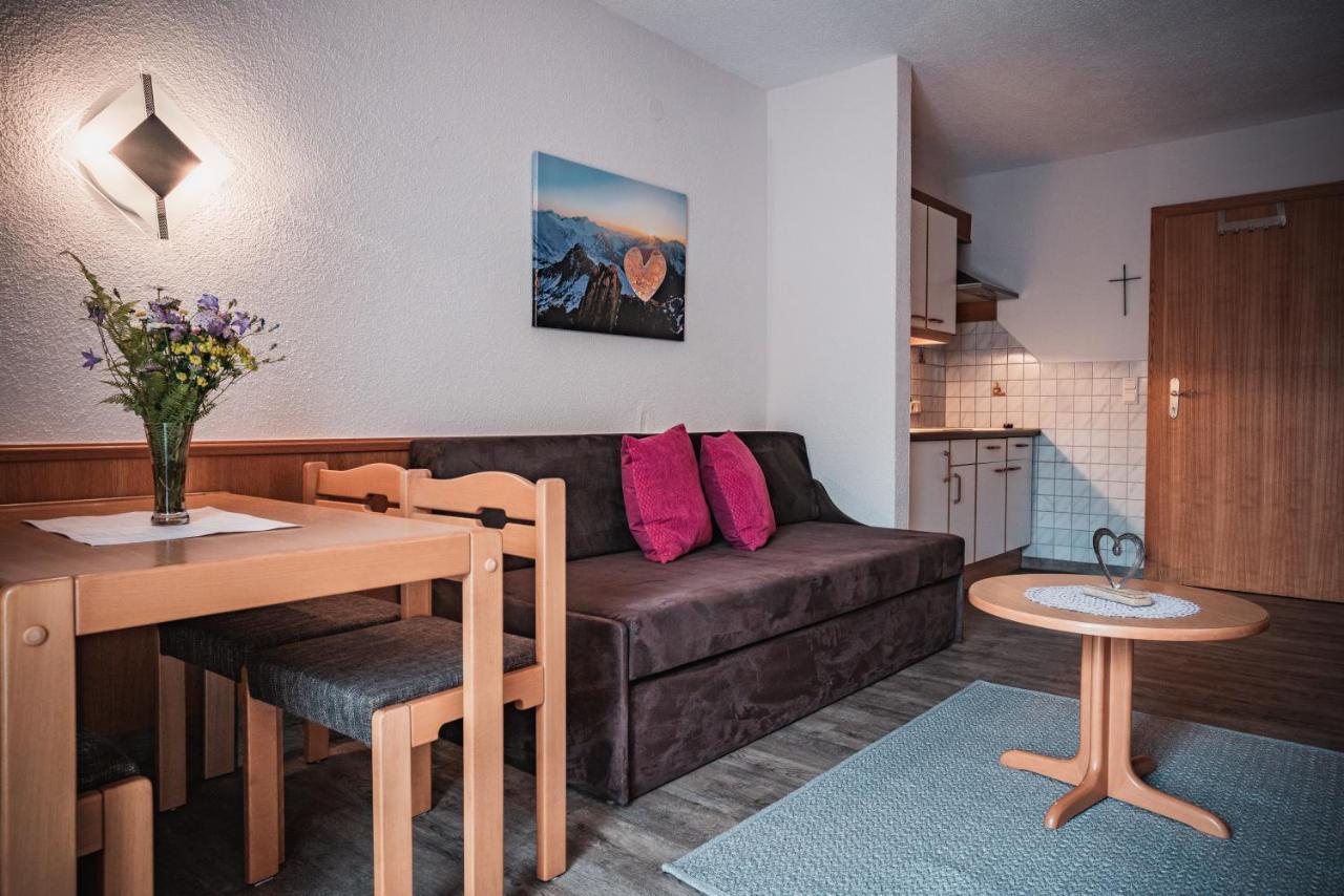 Hotel Garni Romantika Sankt Leonhard im Pitztal Eksteriør bilde